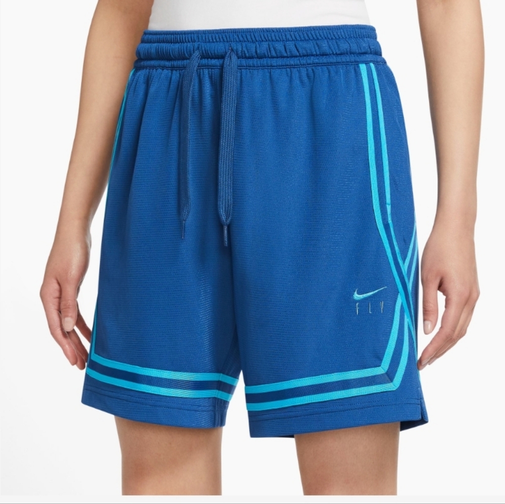 Nike Fly Crossover M2Z Shorts Women's NWT $50 Medium